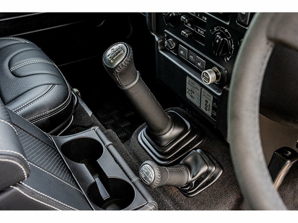 Land Rover Defender 110 Tdci Blue #35