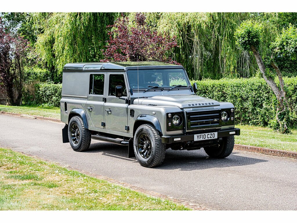 Land Rover Defender 110 Tdci Xs Grey