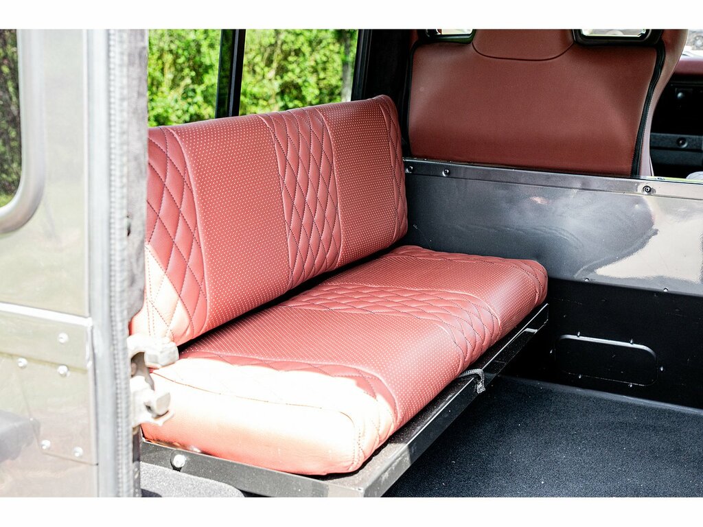 Land Rover Defender 90 Suv Black #27