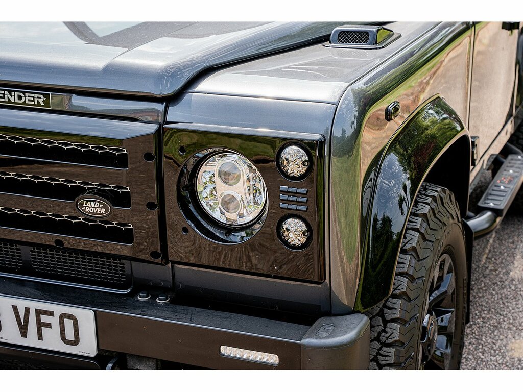 Land Rover Defender 90 2.5 90 Td5 County Green #8