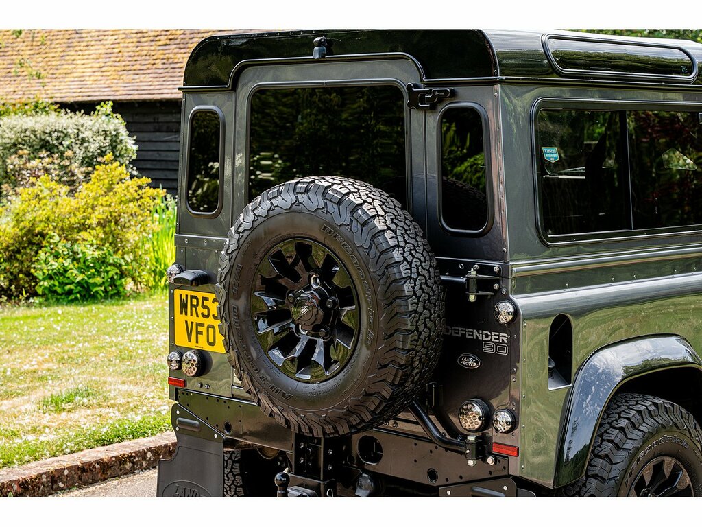 Land Rover Defender 90 2.5 90 Td5 County Green #20