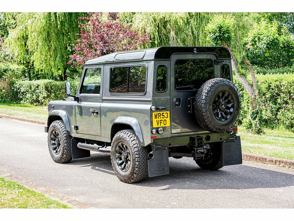 Land Rover Defender 90 2.5 90 Td5 County Green #25