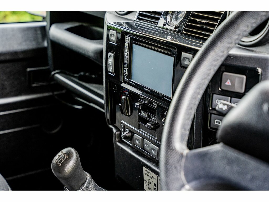 Land Rover Defender 90 Suv Black #18