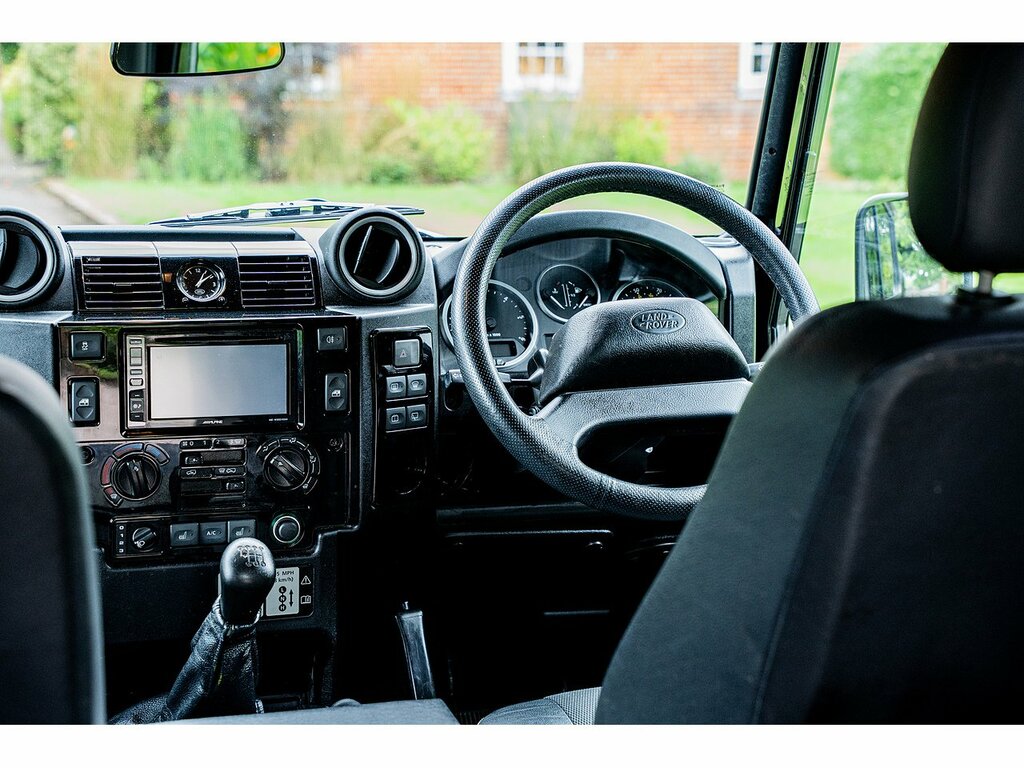 Land Rover Defender 90 Suv Black #10