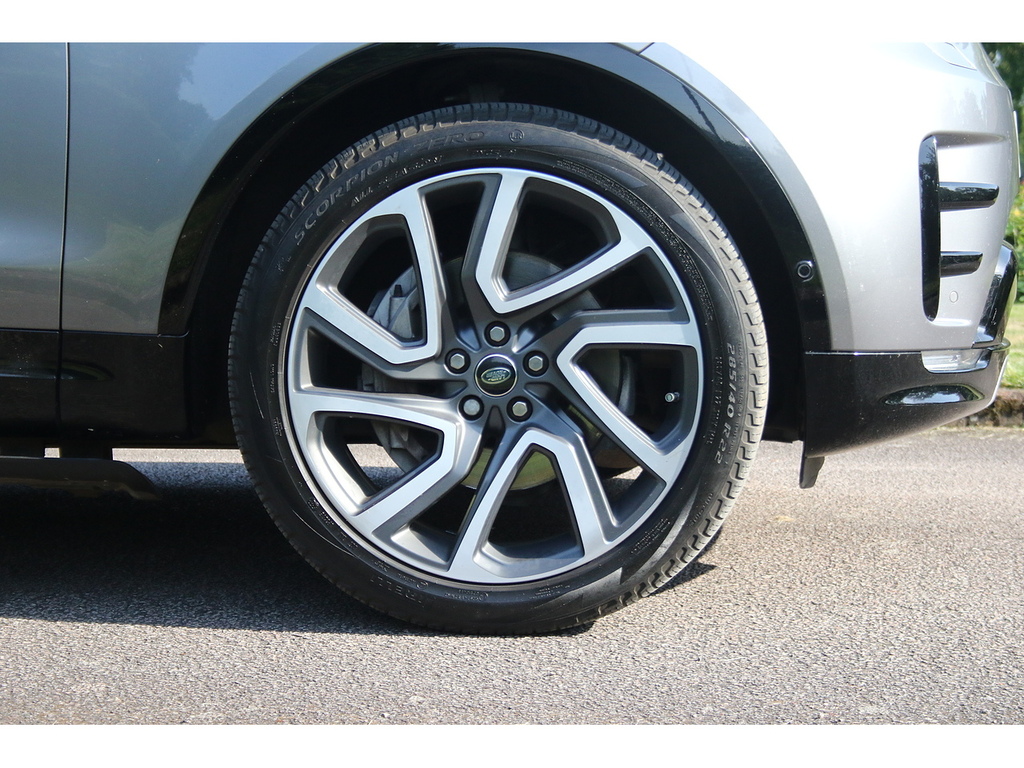 Land Rover Discovery Discovery Hse Sdv6 Black #36