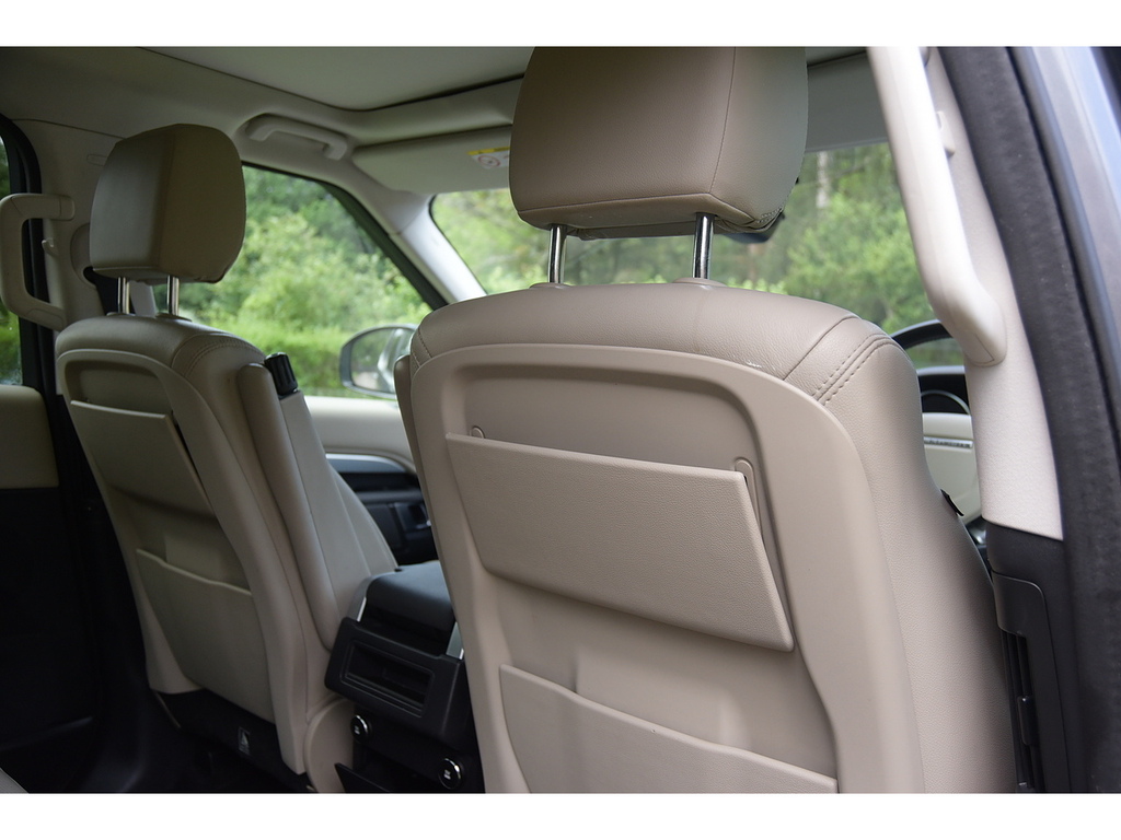 Land Rover Discovery Discovery Hse Sdv6 Black #21
