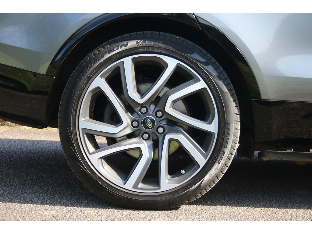 Land Rover Discovery Discovery Hse Sdv6 Black #35