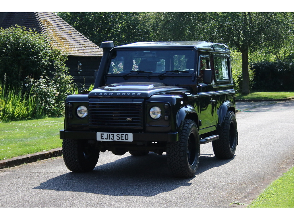 Land Rover Defender 90 Tdci Xs Black #4