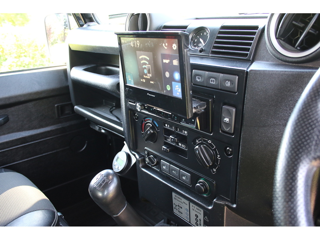 Land Rover Defender 90 Defender 90 Hard Top Td Grey #13
