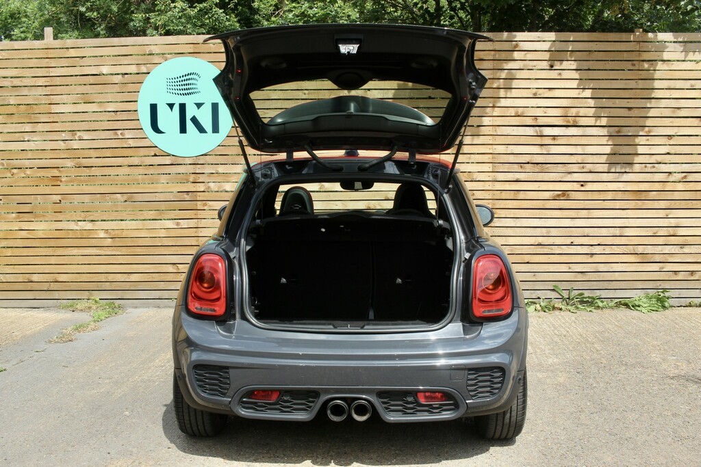 Mini Hatch Cooper Silver #30