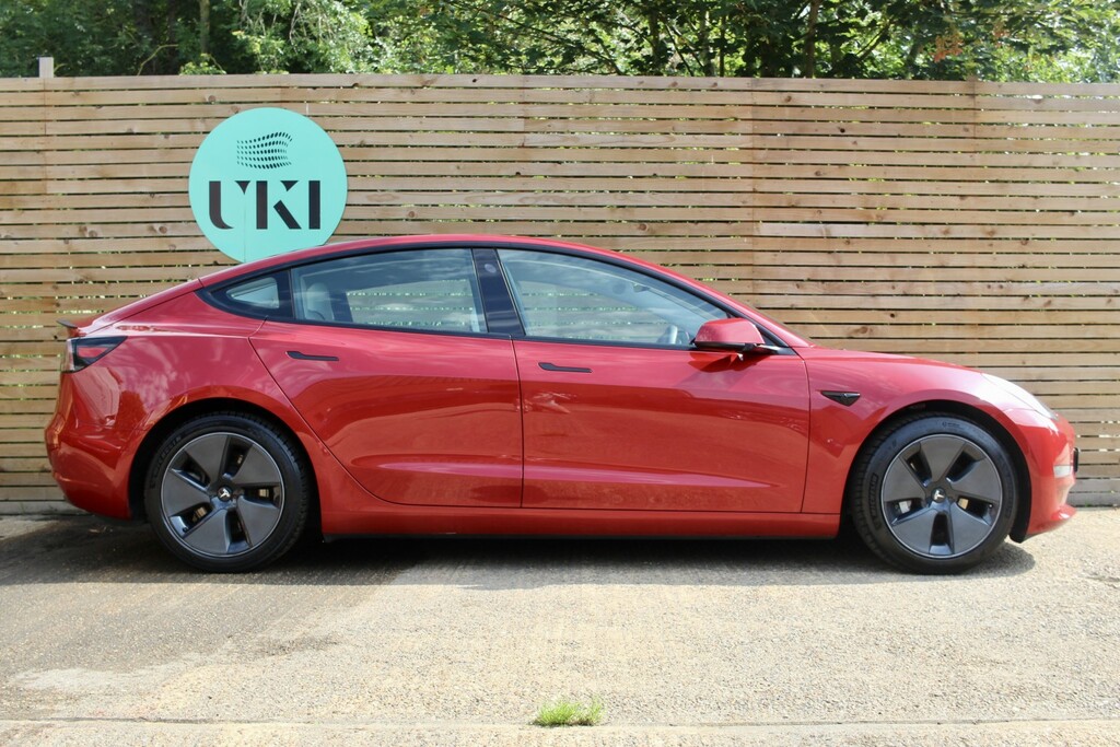 Tesla Model 3 Saloon Red #3
