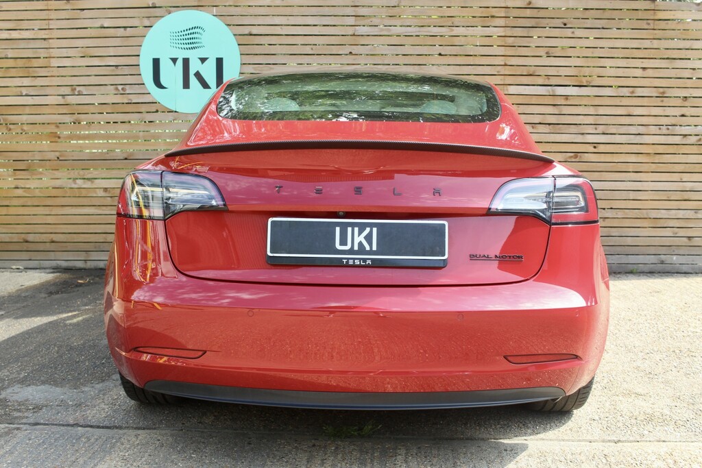 Tesla Model 3 Saloon Red #5
