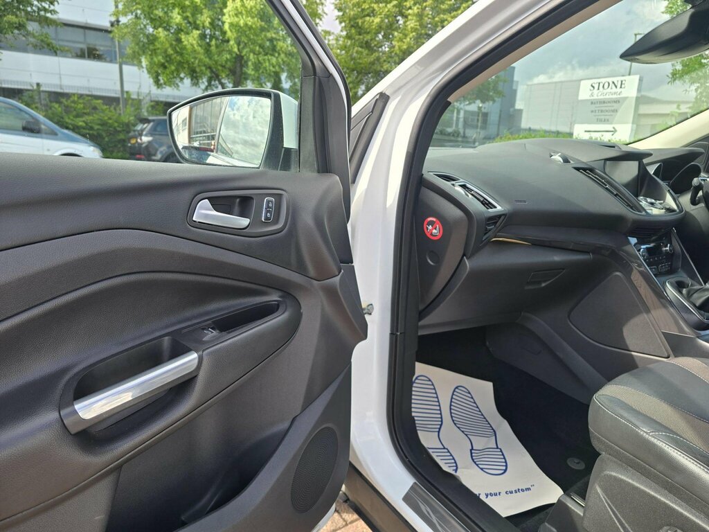 Ford Kuga 2.0 Zetec Tdci 148 Bhp Grey #8