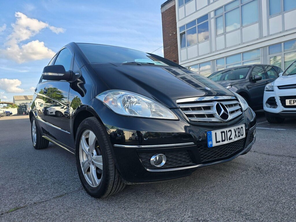 Mercedes-Benz A Class 2.0 A180 Cdi Avantgarde Se Cvt Black