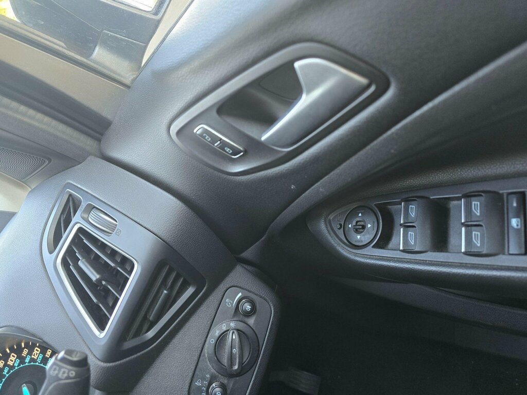 Ford Kuga 2.0 Tdci 150 Titanium White #23