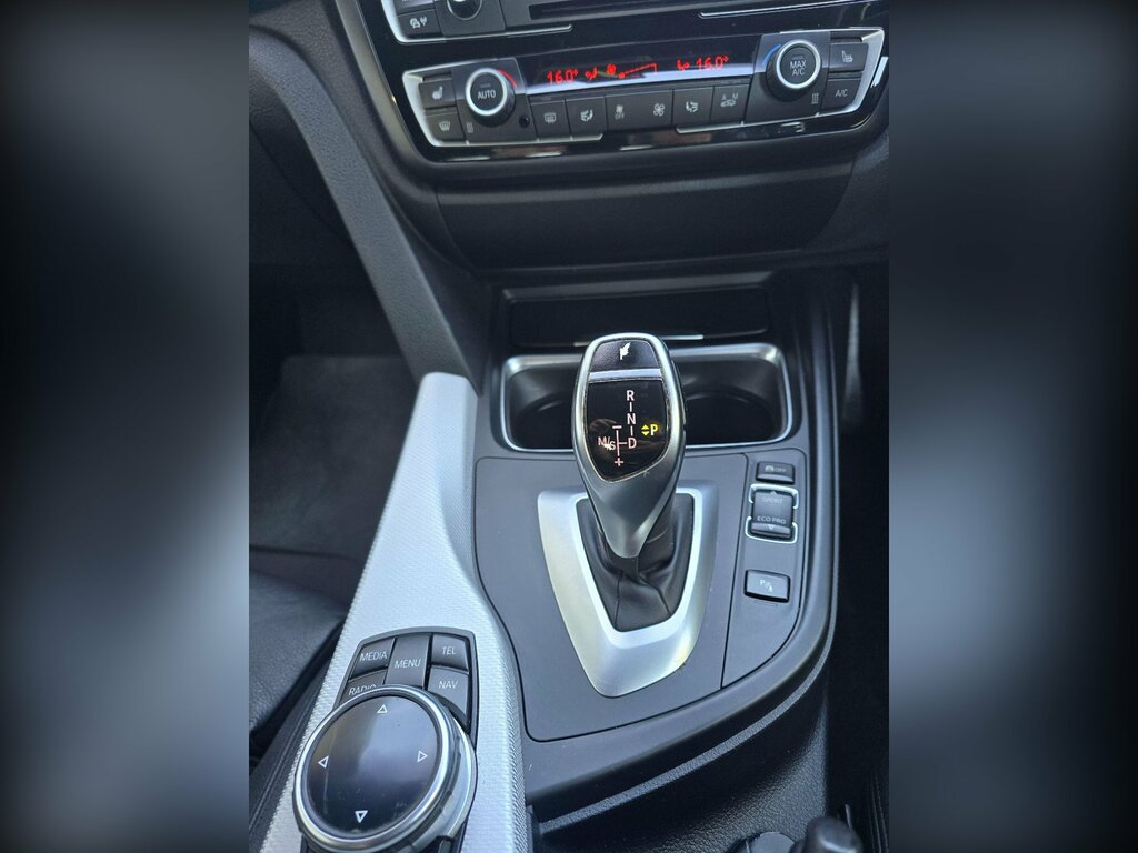 BMW 4 Series Luxury Grey #24