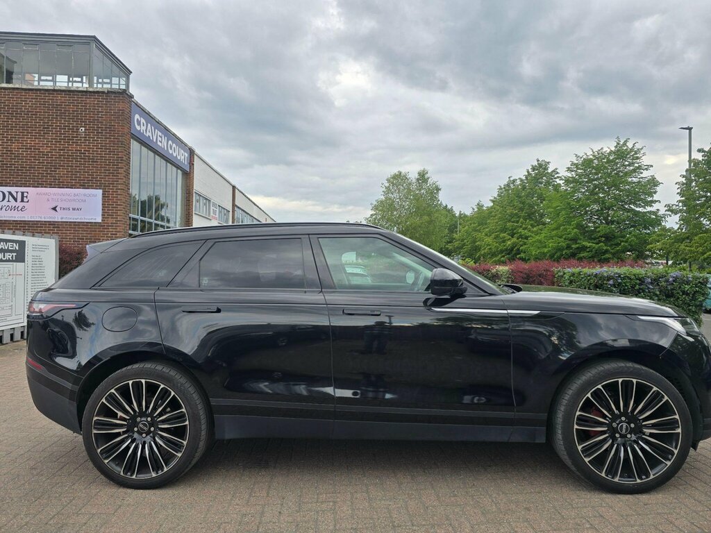 Land Rover Range Rover Velar 3.0 D300 Hse Black #13