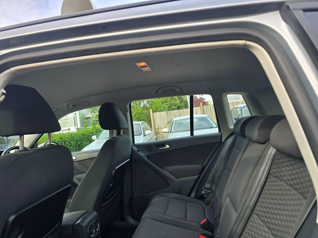 Volkswagen Tiguan Silver #7