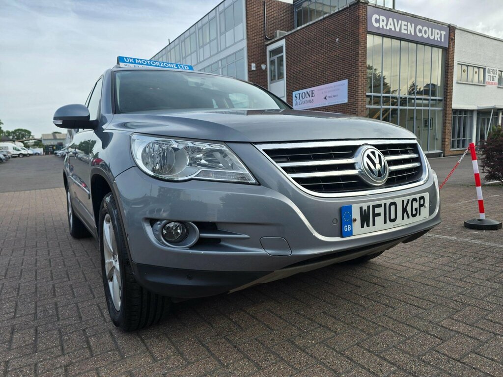 Volkswagen Tiguan 2.0 Tdi Escape 4Wd Euro 5 Grey