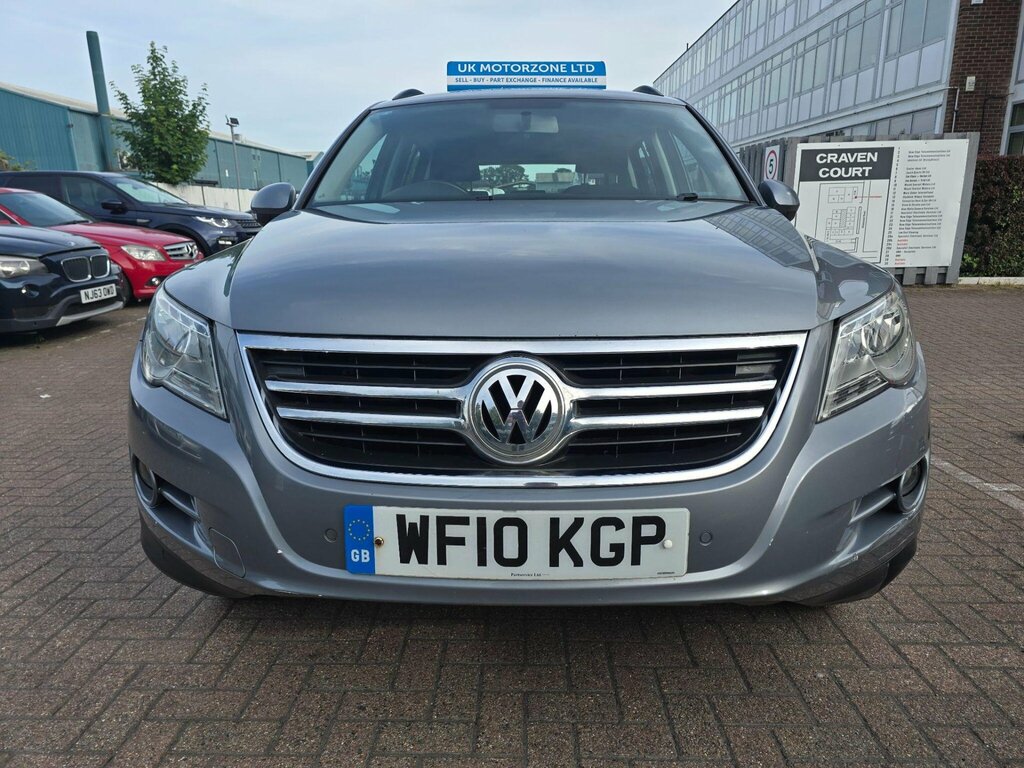 Volkswagen Tiguan 2.0 Tdi Escape 4Wd Euro 5 Grey #2