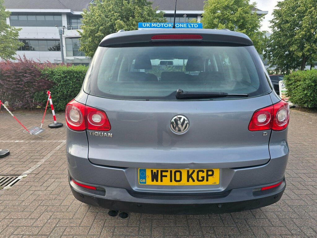 Volkswagen Tiguan Silver #8