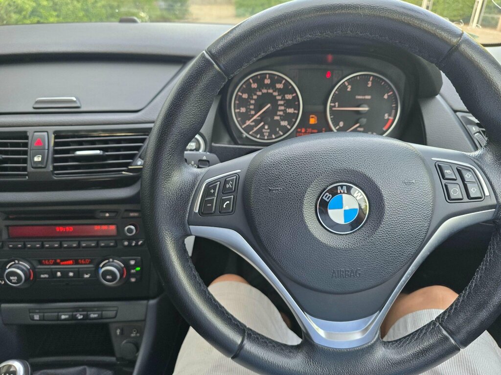 BMW X1 X1 Sdrive 18D Se White #19