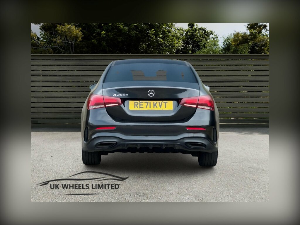Mercedes-Benz A Class 1.3 A250e 15.6Kwh Amg Line Edition 8G-dct Euro 6 RE71KVT Black #3