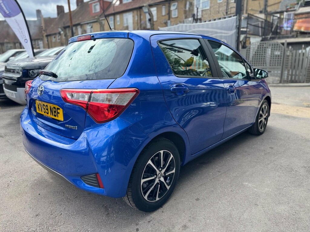 Toyota Yaris 1.5 Vvt-h Icon Tech E-cvt Euro 6 Ss KV69NBF Blue #4