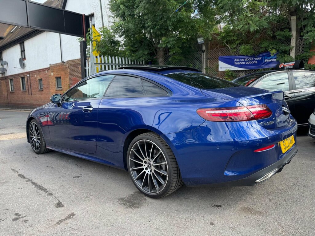 Mercedes-Benz E Class 2.0 E300h Mhev Amg Line Night Edition Premium Plu Blue #6