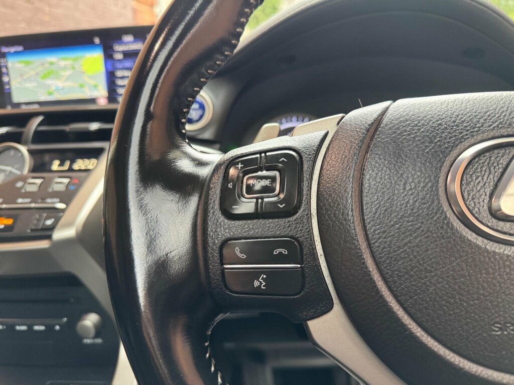 Lexus NX Estate 300H Black #29