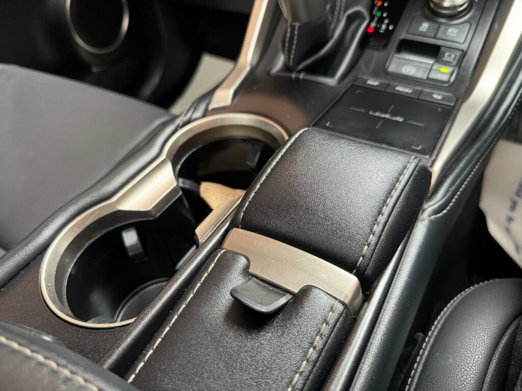 Lexus NX Estate 300H Black #21