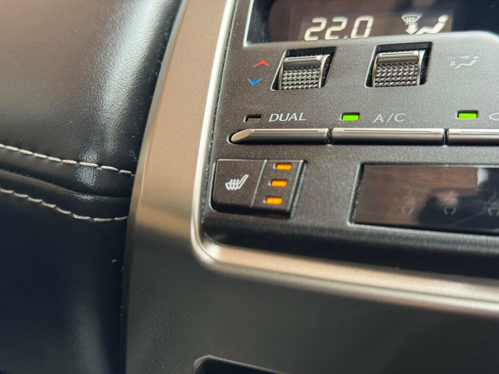 Lexus NX Estate 300H Black #28