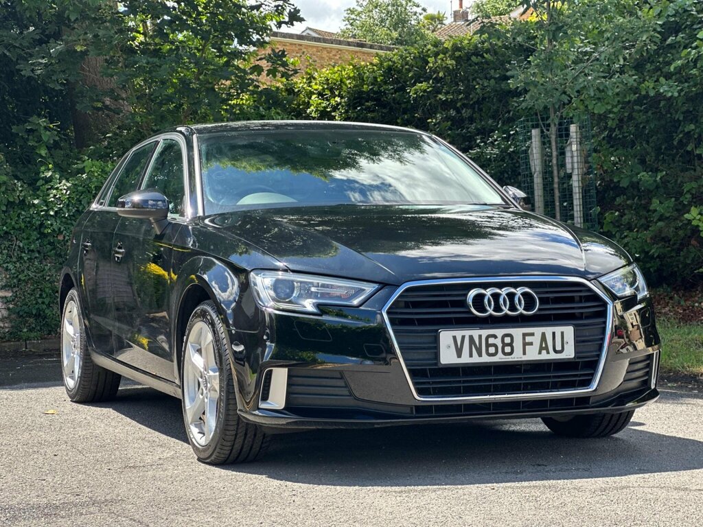 Audi A3 1.0 Tfsi 30 Sport Sportback S Tronic Euro 6 Ss Black #4