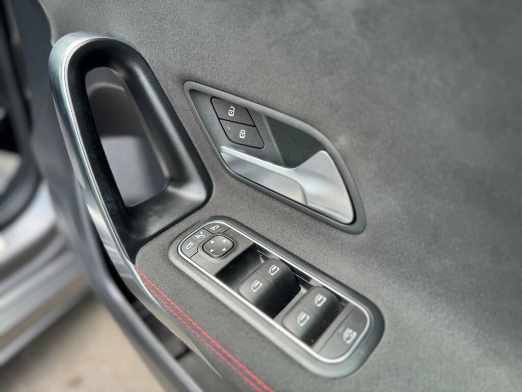 Mercedes-Benz A Class   #44