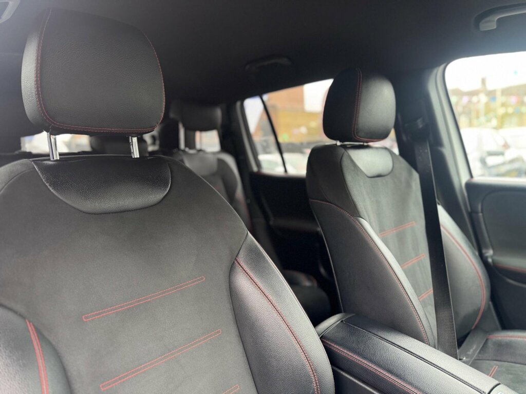 Mercedes-Benz GLB Class 200 Amg Line Executive Grey #11