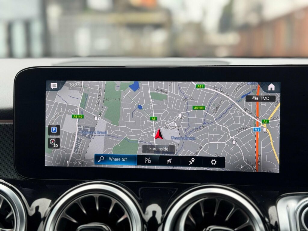 Mercedes-Benz GLB Class 200 Amg Line Executive Grey #30
