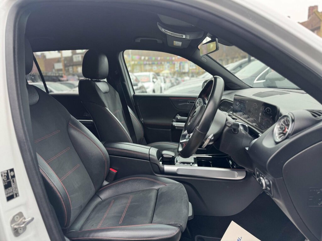 Mercedes-Benz GLB Class 200 Amg Line Executive Grey #8