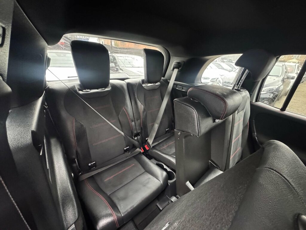 Mercedes-Benz GLB Class 200 Amg Line Executive Grey #21