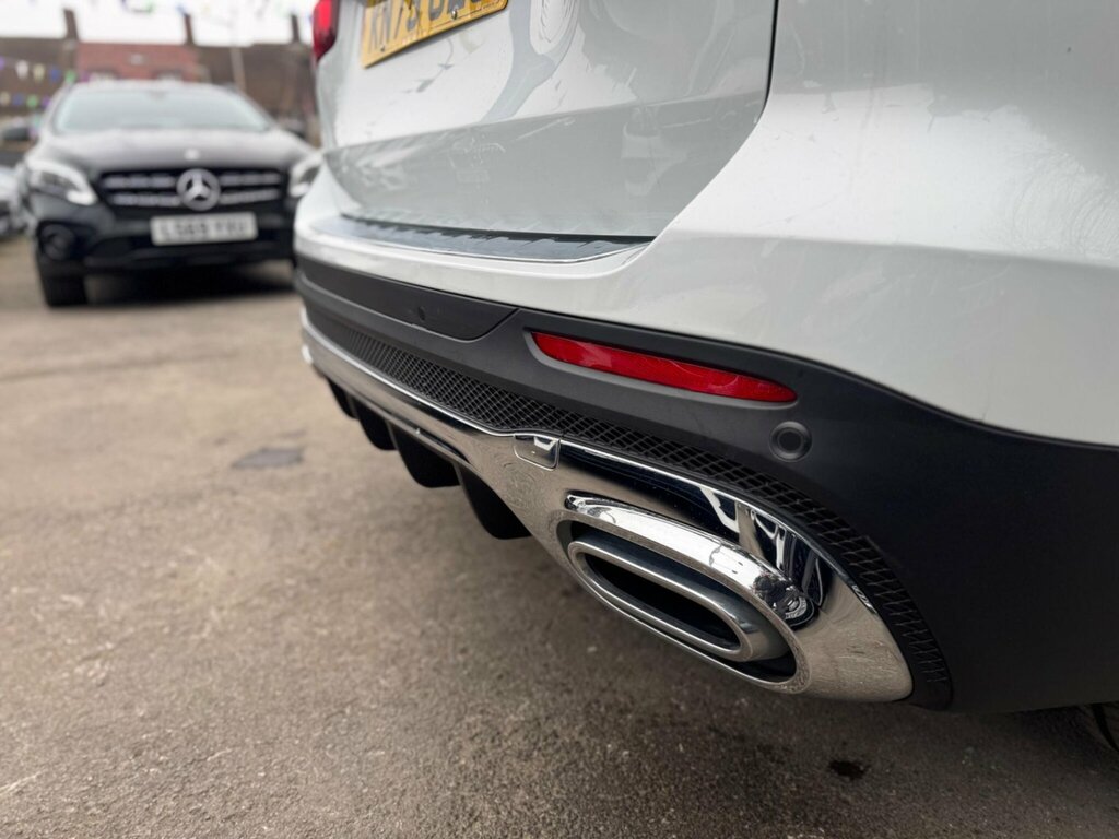 Mercedes-Benz GLB Class 200 Amg Line Executive Grey #44