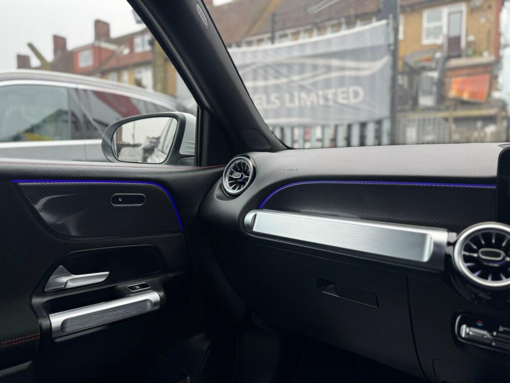 Mercedes-Benz GLB Class 200 Amg Line Executive Grey #23