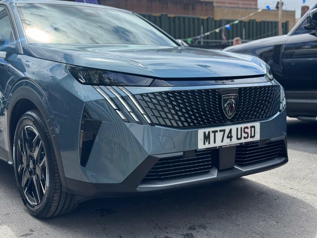 Peugeot 3008 Active Black #32