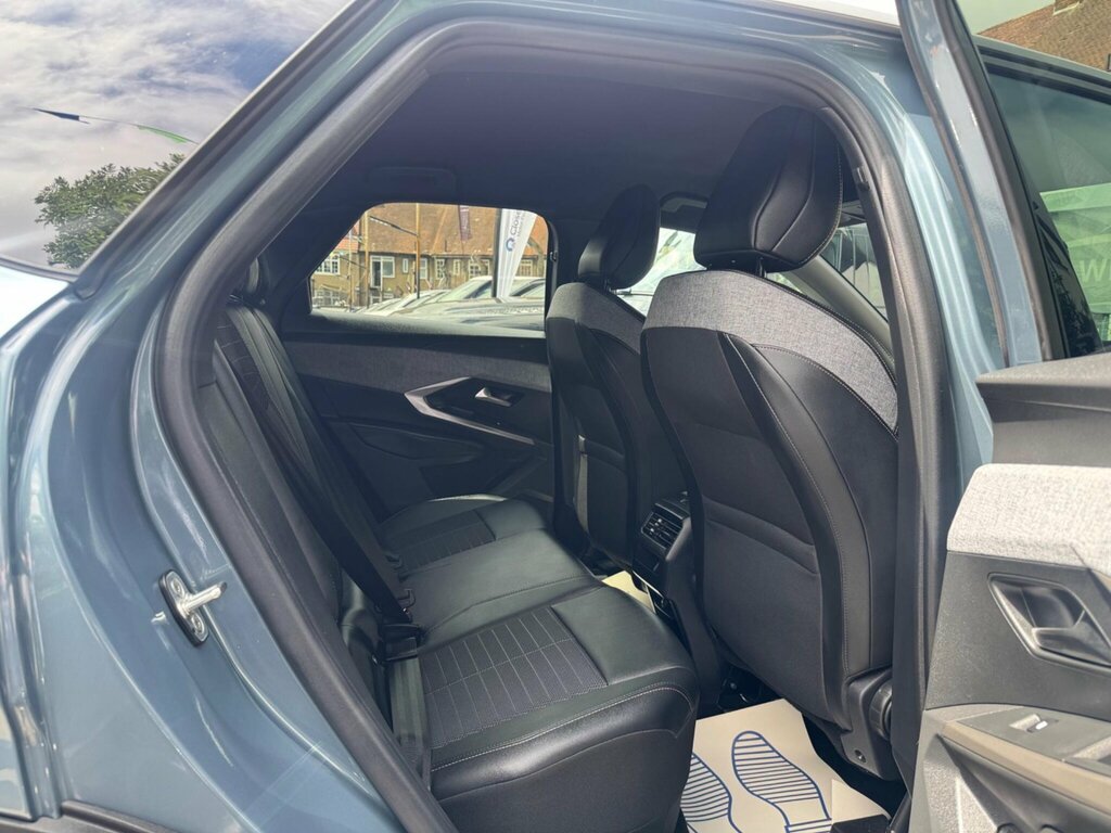 Peugeot 3008 Active Black #13