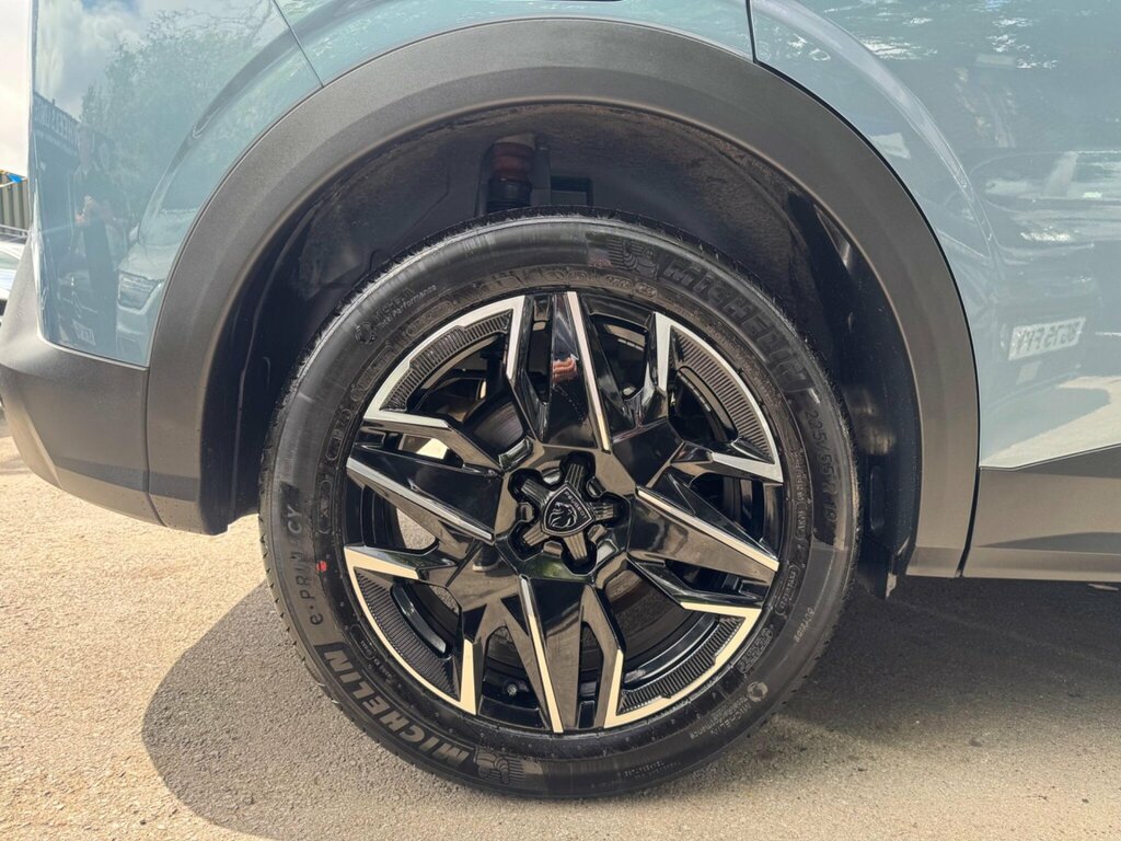 Peugeot 3008 Active Black #28