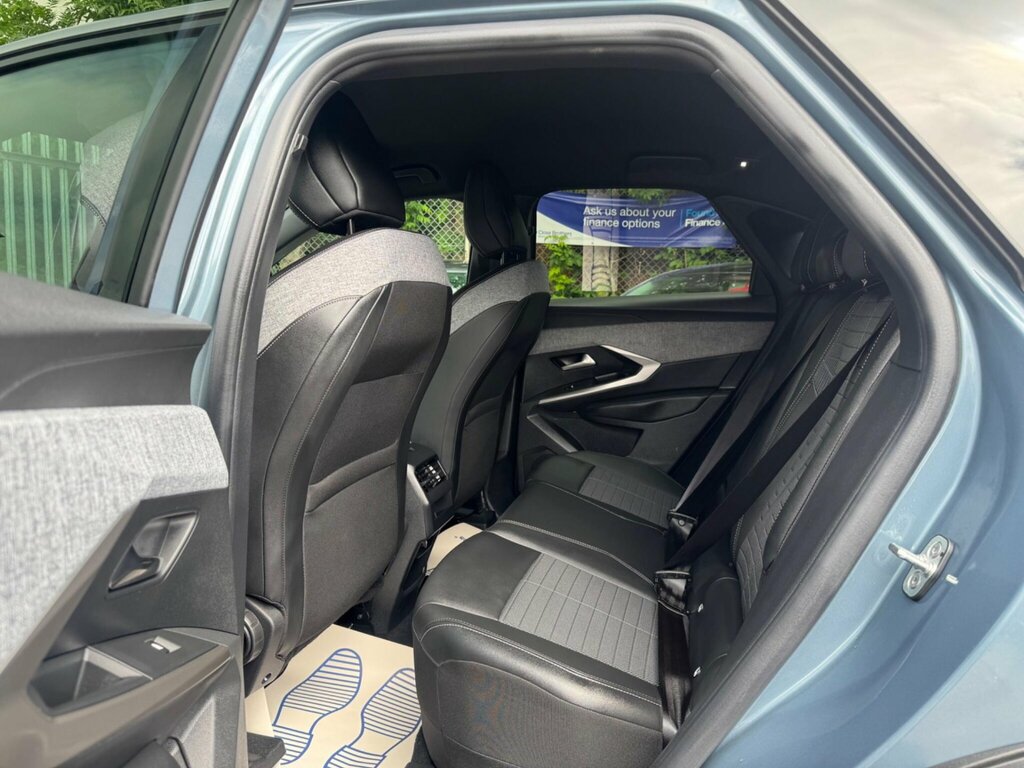 Peugeot 3008 Active Black #11