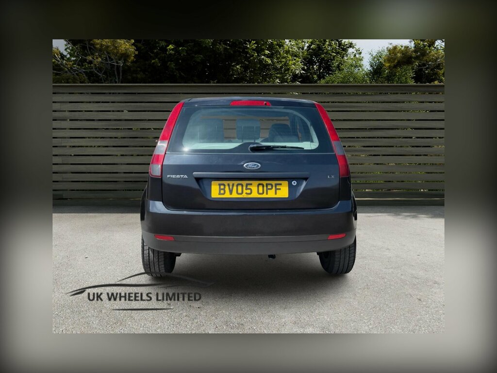 Ford Fiesta 2.0 St Red #3