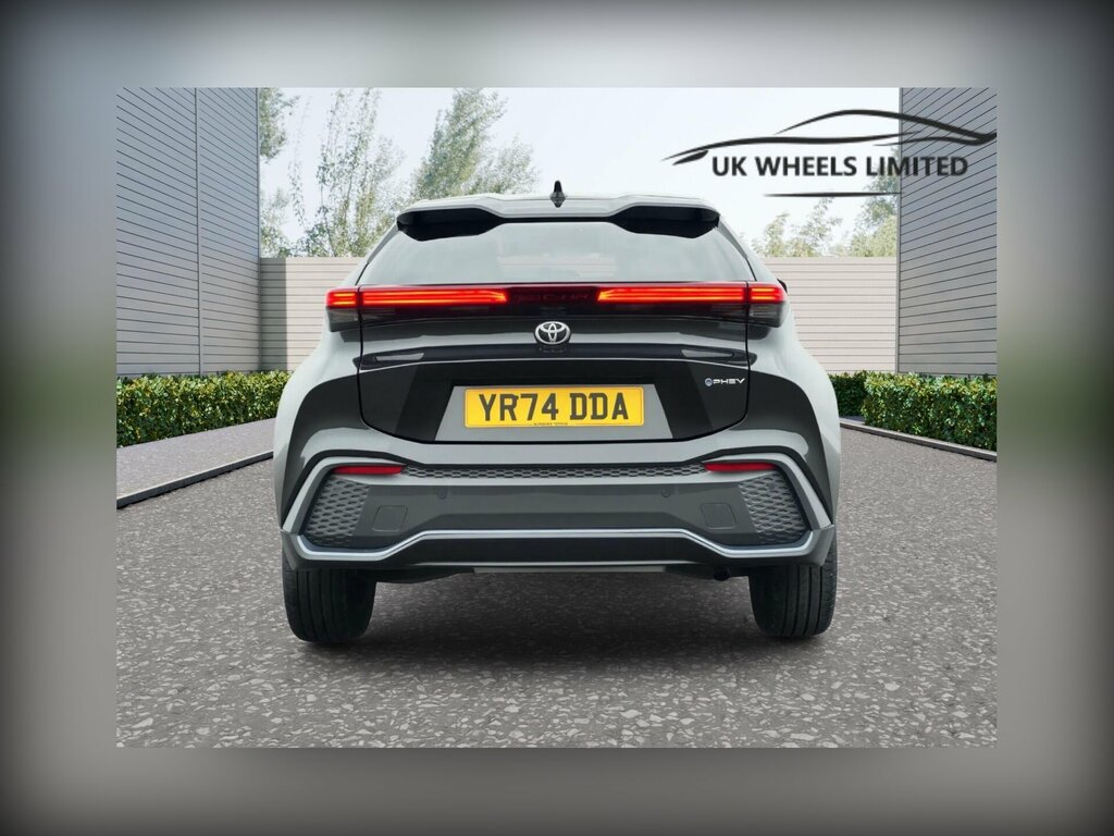Toyota C-Hr 2.0 Vvt 13.6Kwh Design Cvt Euro 6 Ss Black #2