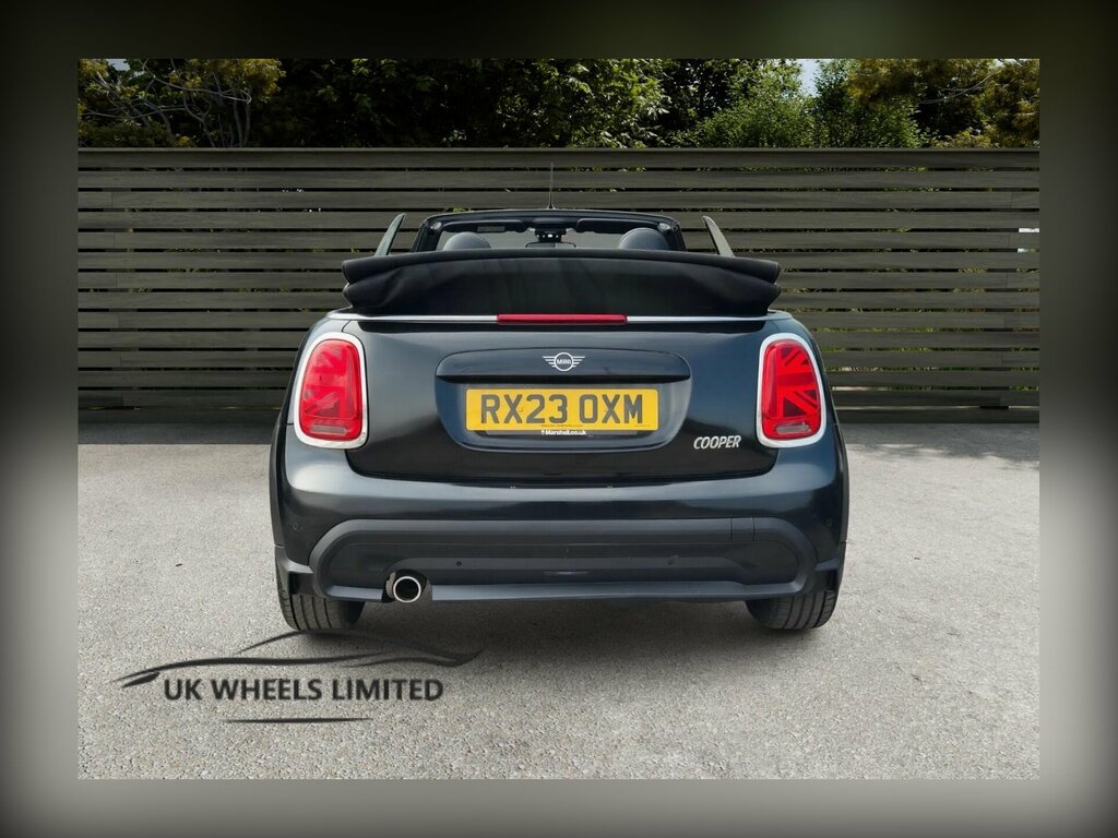 Mini Convertible 1.5 Cooper Classic Steptronic Euro 6 Ss Black #3
