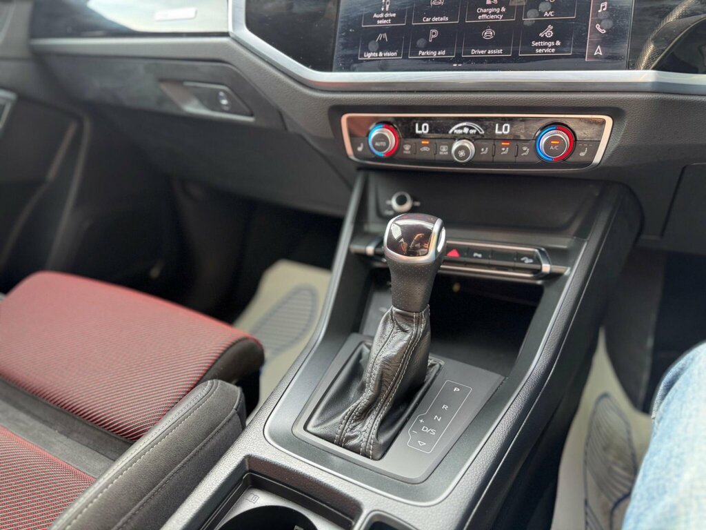 Audi Q3 35 Tfsi S Line S Tronic Blue #17