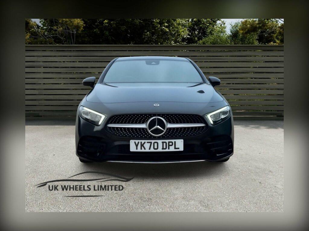Mercedes-Benz A Class 1.3 A180 Amg Line Executive 7G-dct Euro 6 Ss Black #2
