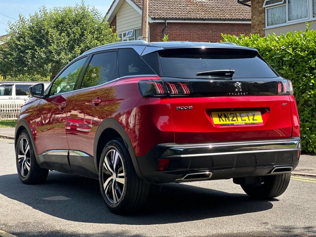Peugeot 3008 1.2 Puretech Gt Eat Euro 6 Ss Red #5